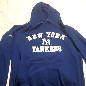 NY Yankees Blue Hoodie